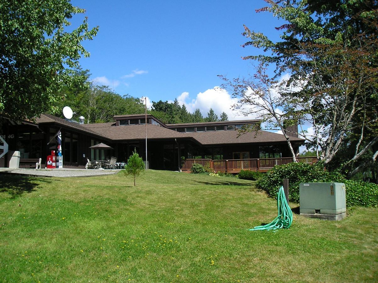 Mount Vernon Camping Resort 16 Ft. Yurt 6 Bow Exterior photo